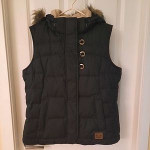Sorel  Women's Faux Fur Lined Quilted Vest. size L